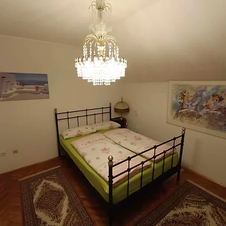 Stara Ruza Apartmán Gracanica (Tuzla)