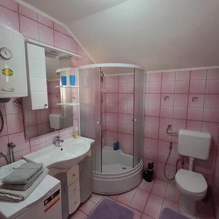Stara Ruza Apartmán Gracanica (Tuzla)