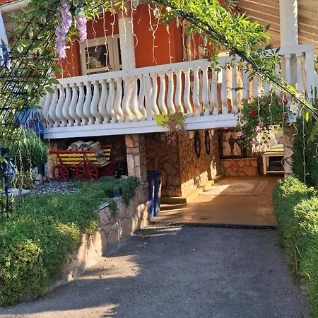 Stara Ruza Apartment Gracanica (Tuzla)